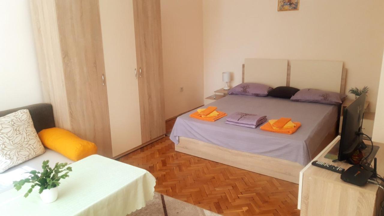 Central Apartment Silistra Buitenkant foto