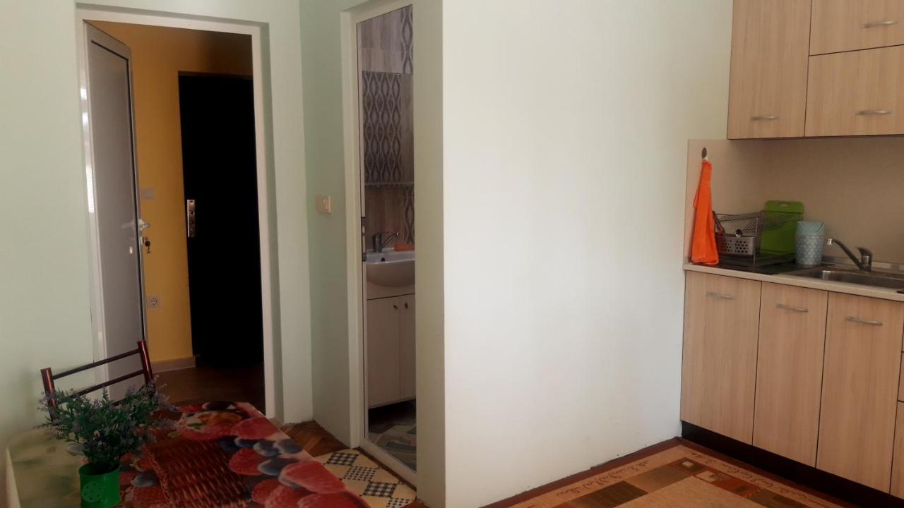 Central Apartment Silistra Buitenkant foto